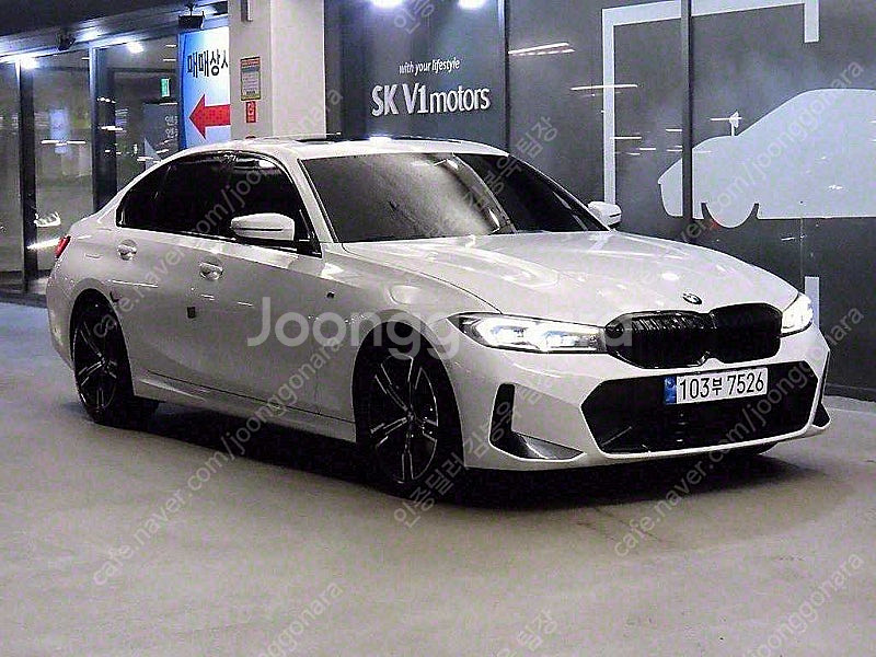 BMW 3시리즈 중고 BMW 중고 BMW 3시리즈 중고차 할부가능 2024년식 18,270km 320i M 스포츠 ...--0